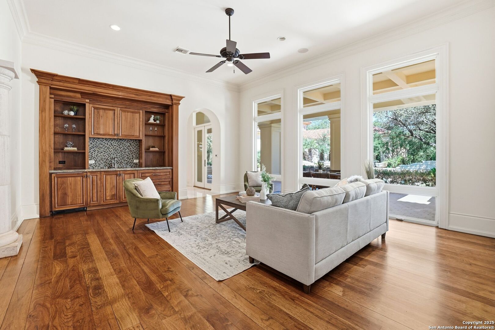 136 S Tower Drive San Antonio TX 78232