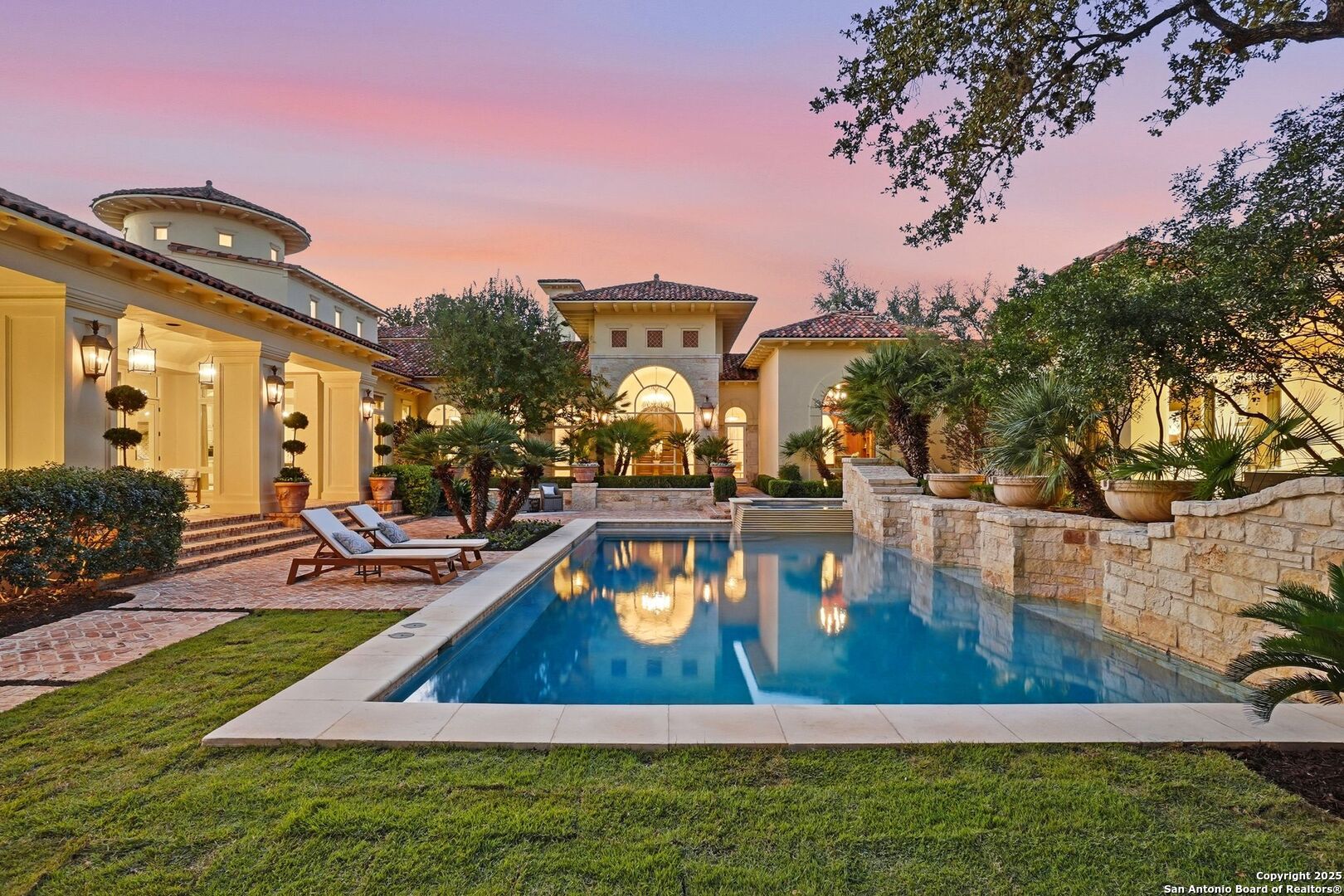 136 S Tower Drive San Antonio TX 78232