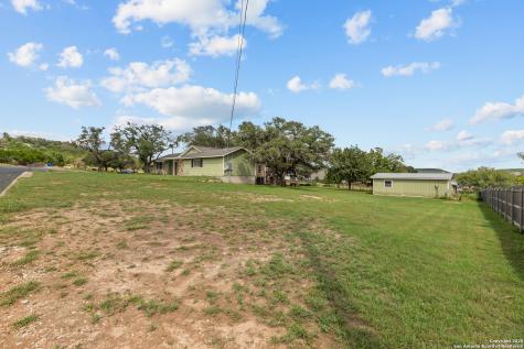 224 W Lower Crabapple Fredericksburg TX 78624