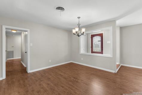 224 W Lower Crabapple Fredericksburg TX 78624