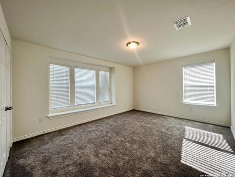 4555 Whispering Oak New Braunfels TX 78130