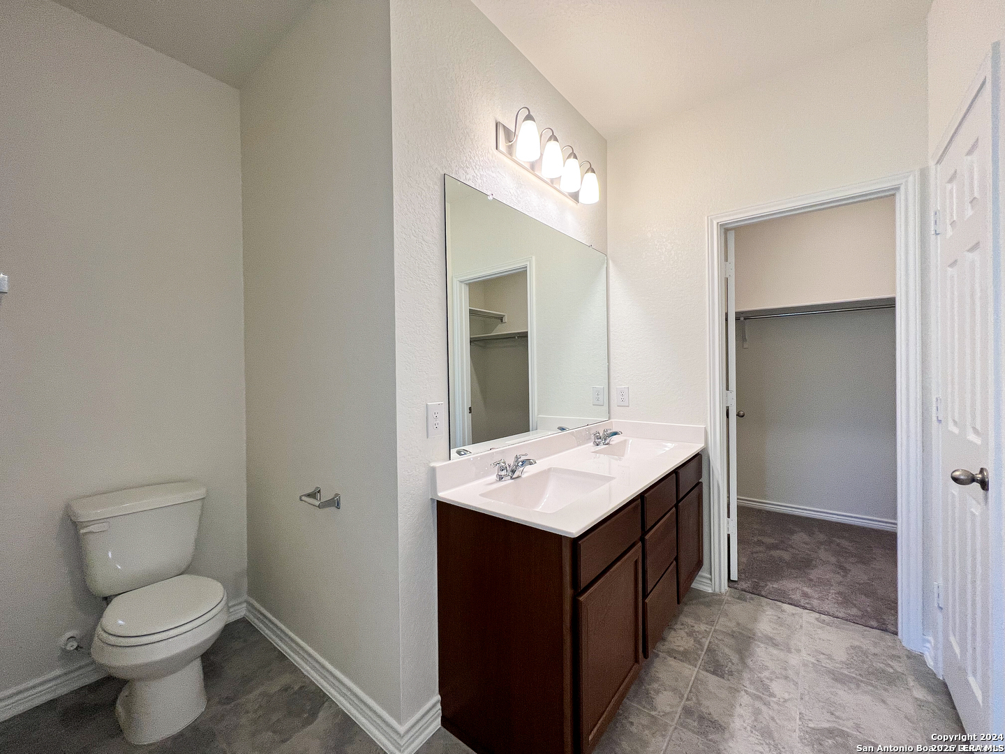 4555 Whispering Oak New Braunfels TX 78130