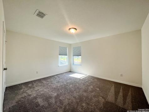 4555 Whispering Oak New Braunfels TX 78130