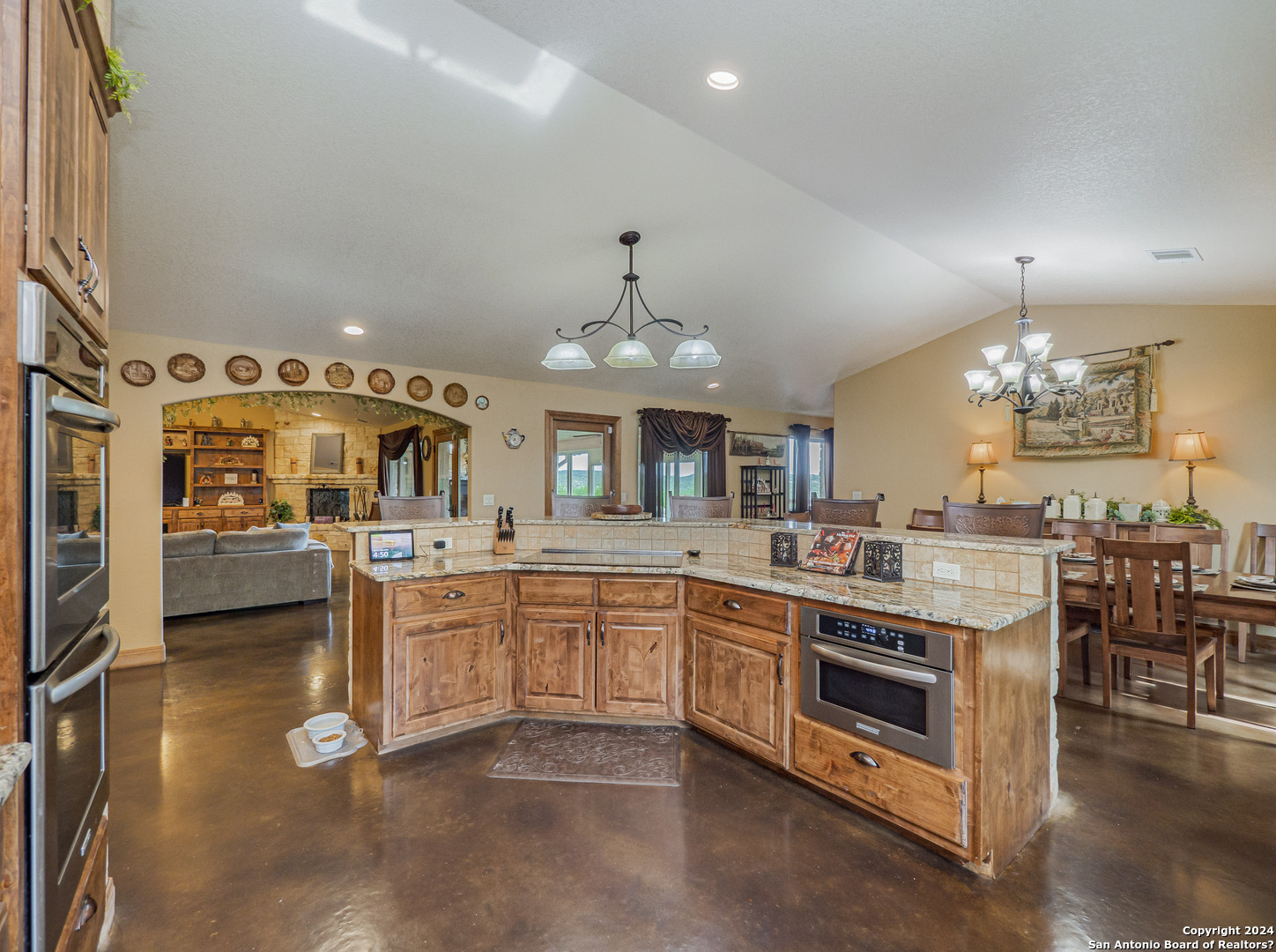 911 Stoney Ridge Road Bulverde TX 78163