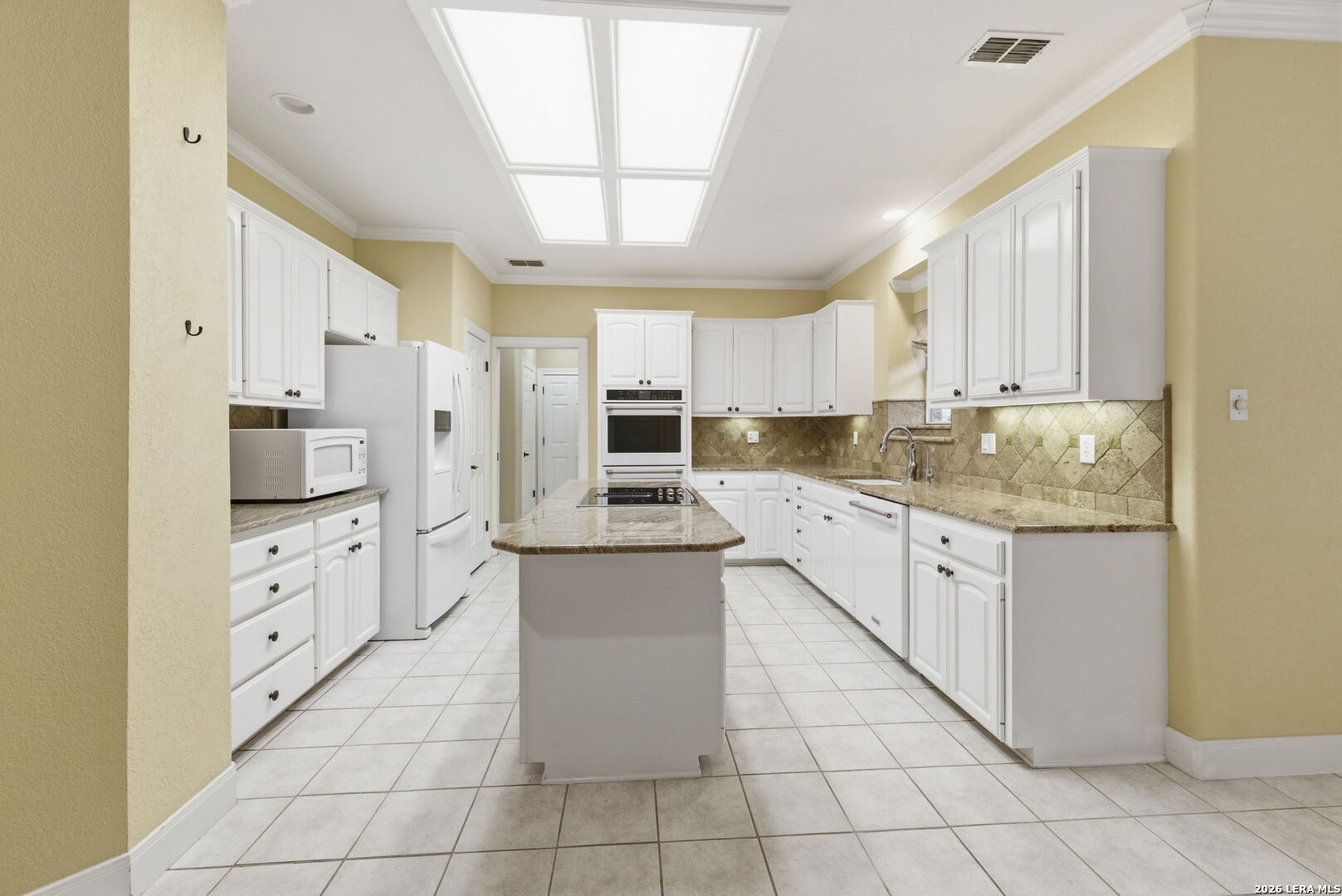 3 Sherborne Wood San Antonio TX 78218