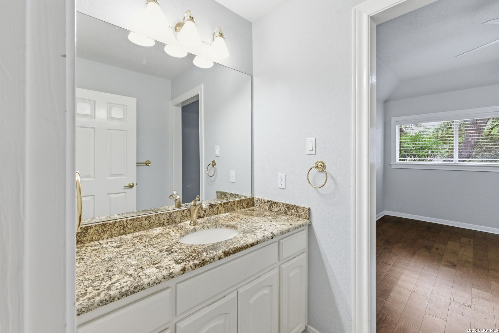 3 Sherborne Wood San Antonio TX 78218