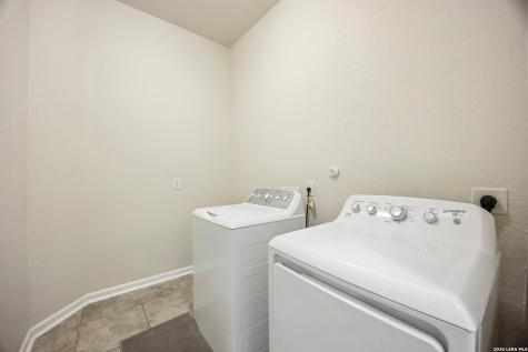 627 Ridgeglen Drive New Braunfels TX 78130
