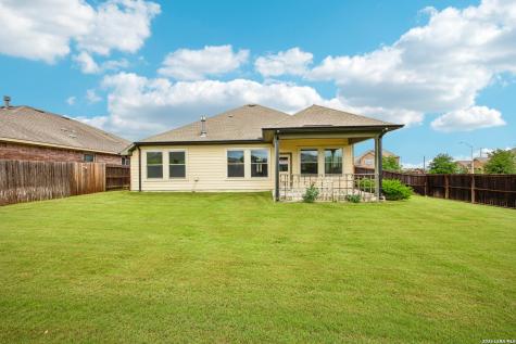 627 Ridgeglen Drive New Braunfels TX 78130