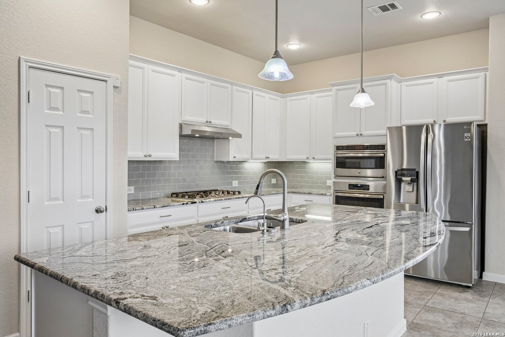 627 Ridgeglen Drive New Braunfels TX 78130