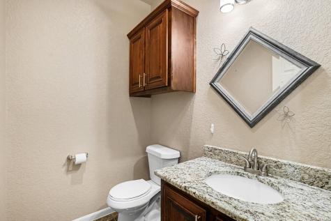 1005 County Road 678 Natalia TX 78059