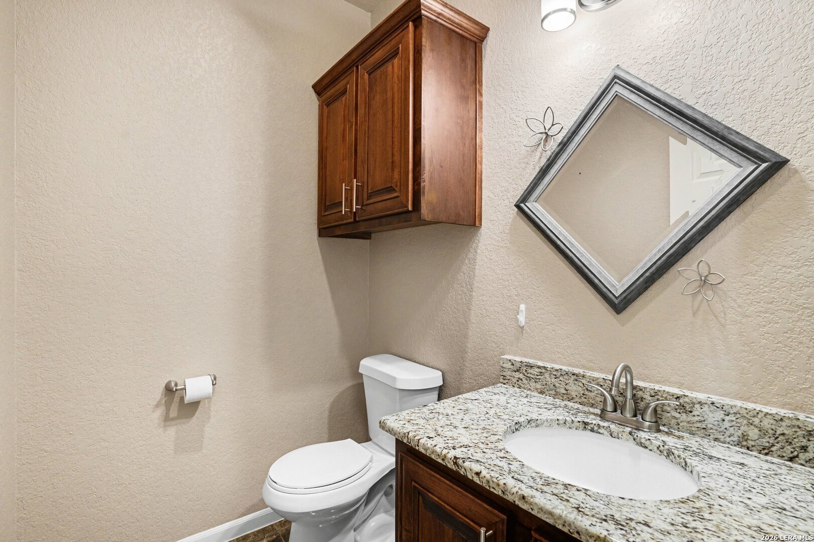 1005 County Road 678 Natalia TX 78059