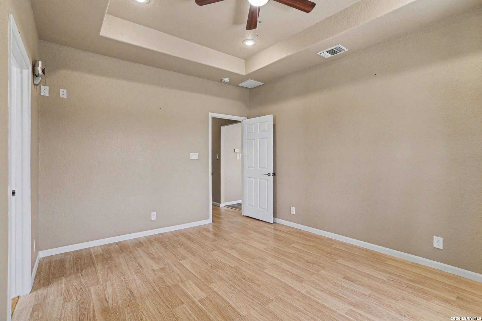 1005 County Road 678 Natalia TX 78059