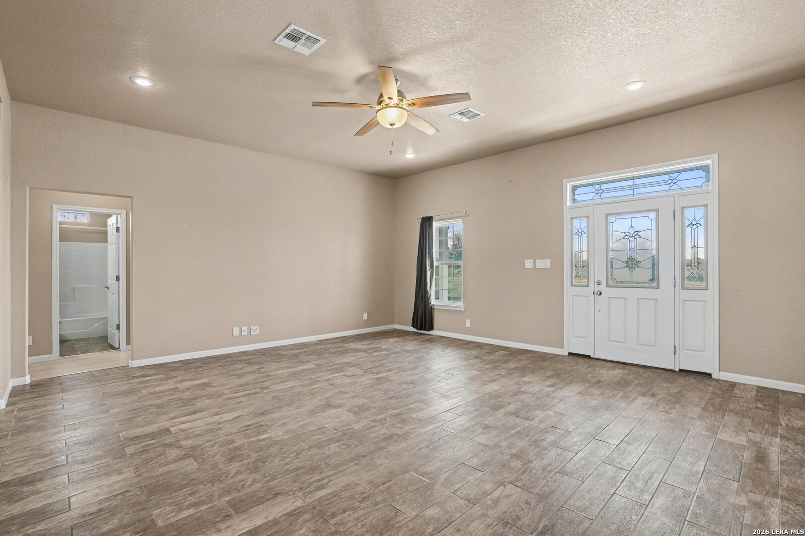 1005 County Road 678 Natalia TX 78059