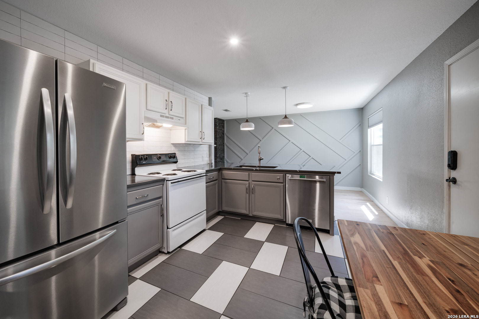 4 Brieley San Antonio TX 78250