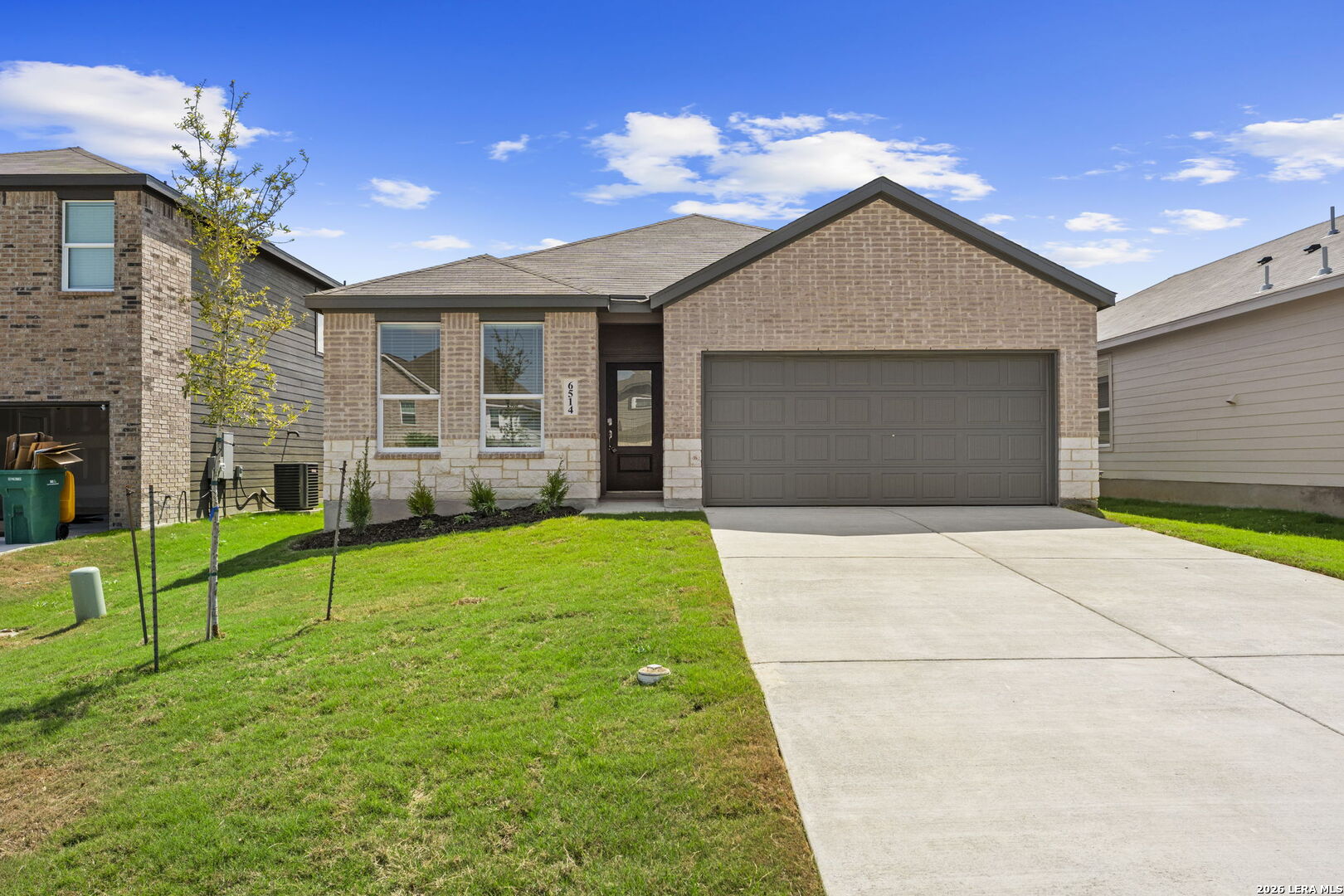 6514 Titan Park Converse TX 78109