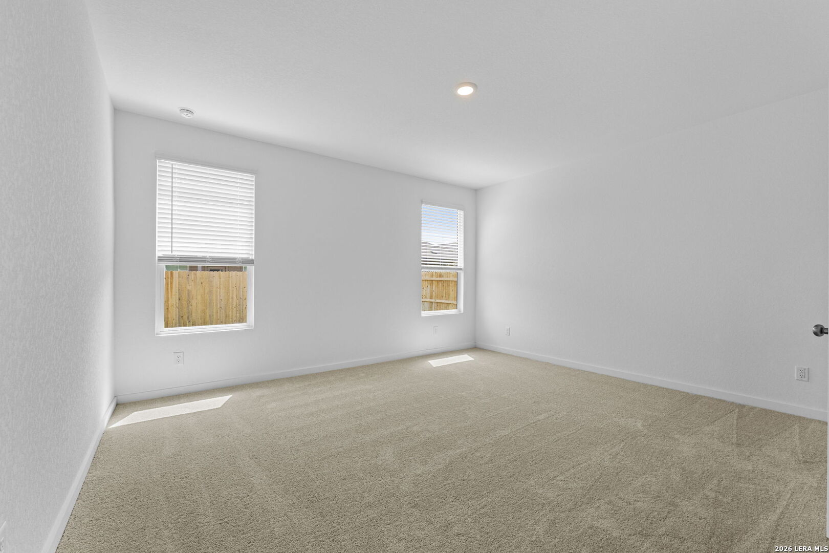 6514 Titan Park Converse TX 78109