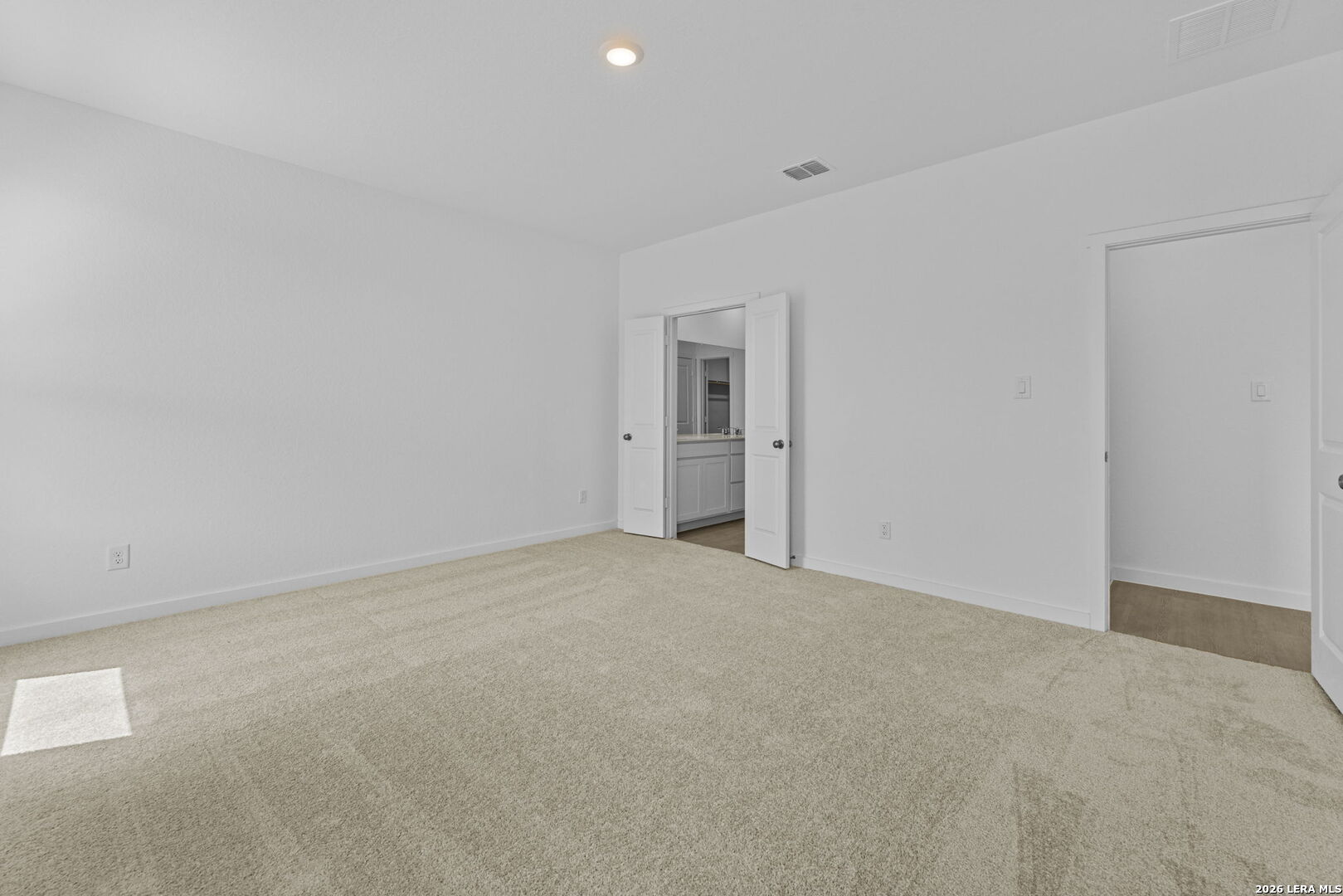 6514 Titan Park Converse TX 78109