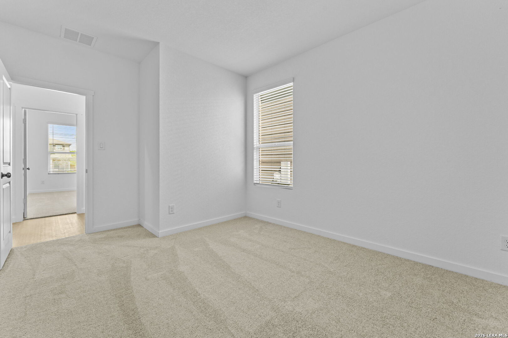 6514 Titan Park Converse TX 78109