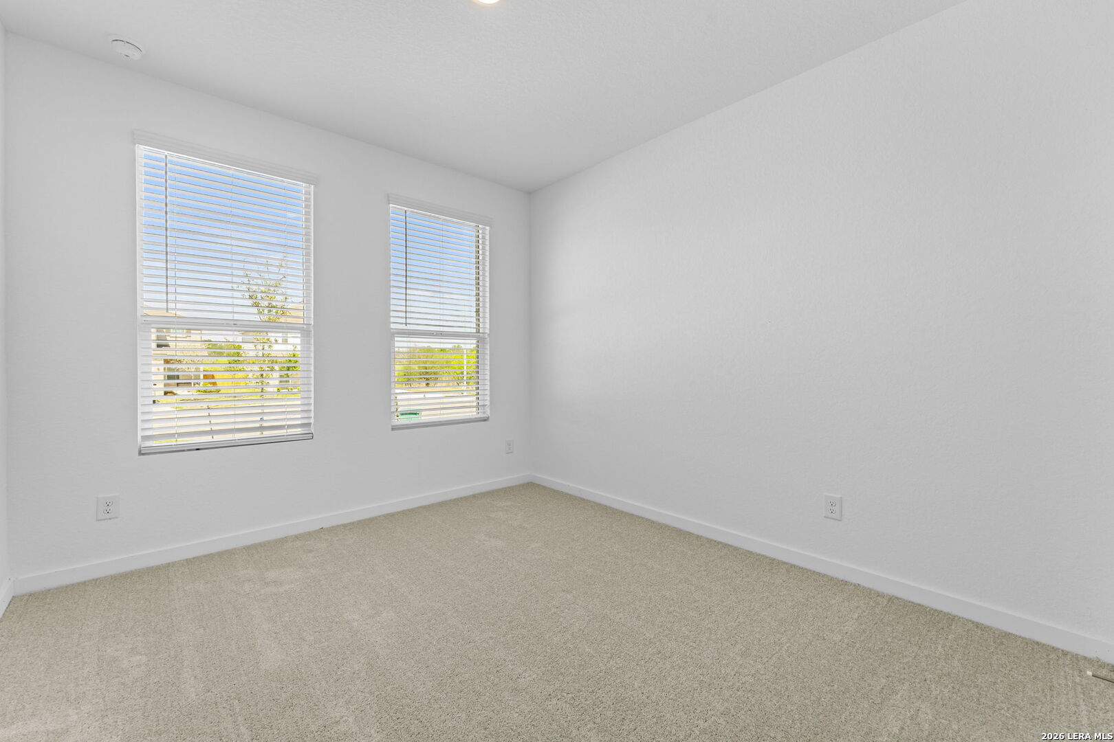 6514 Titan Park Converse TX 78109