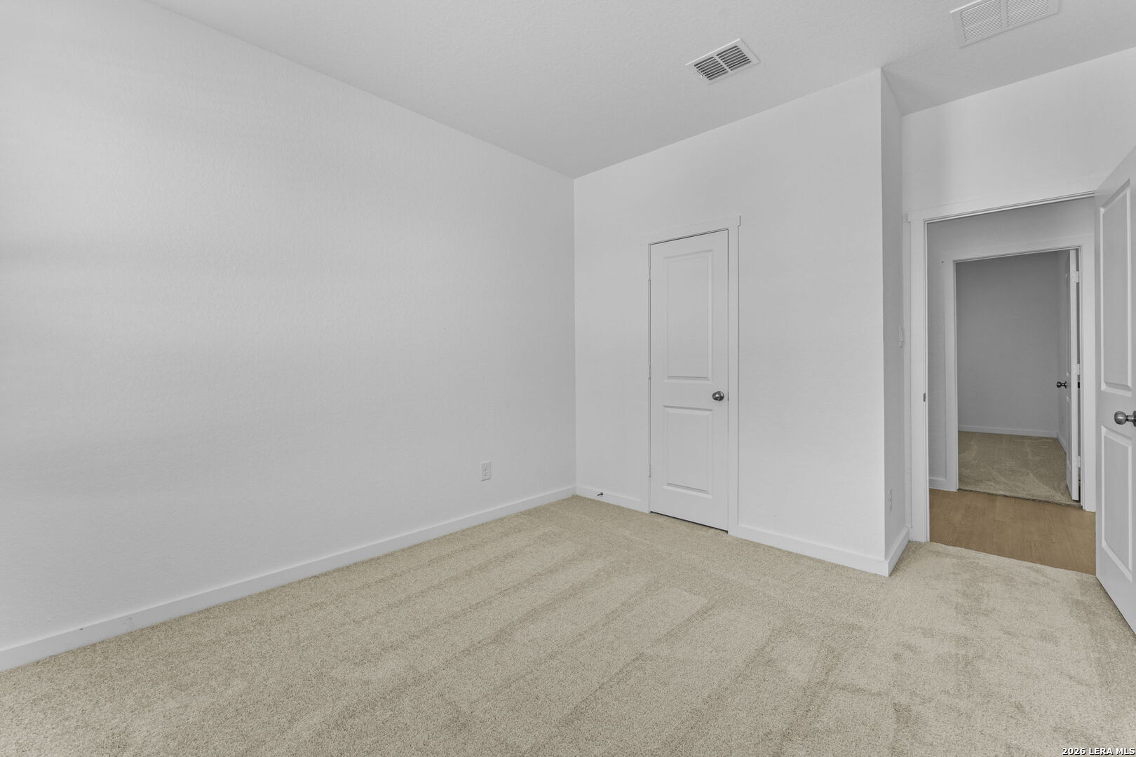 6514 Titan Park Converse TX 78109