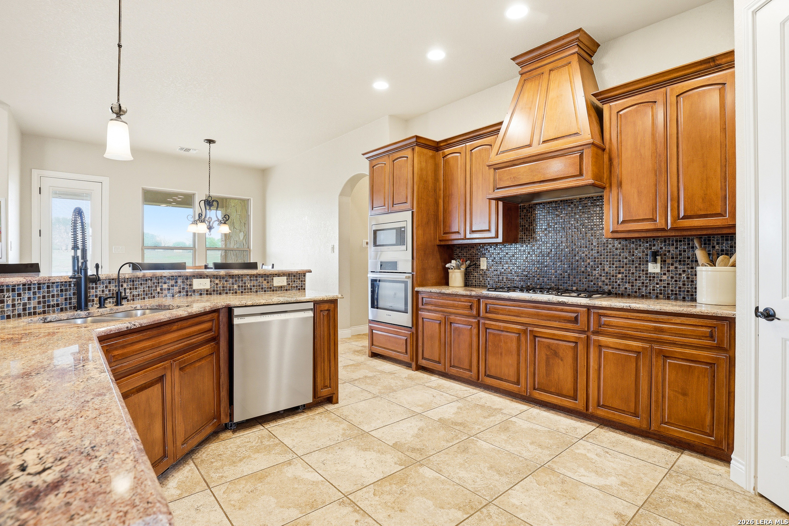 15820 Fm 539 La Vernia TX 78121