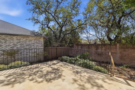 2418 Garden Meadow San Antonio TX 78232