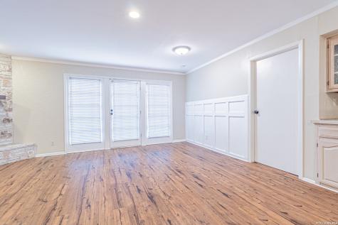 5714 Dan Duryea San Antonio TX 78240