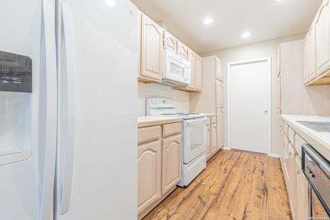 5714 Dan Duryea San Antonio TX 78240