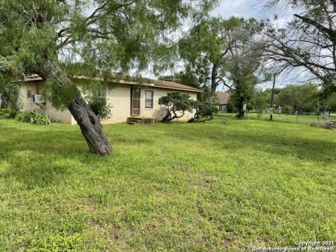 6793 Cooksey Road Adkins TX 78101