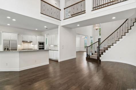 24702 Staffordshire San Antonio TX 78257