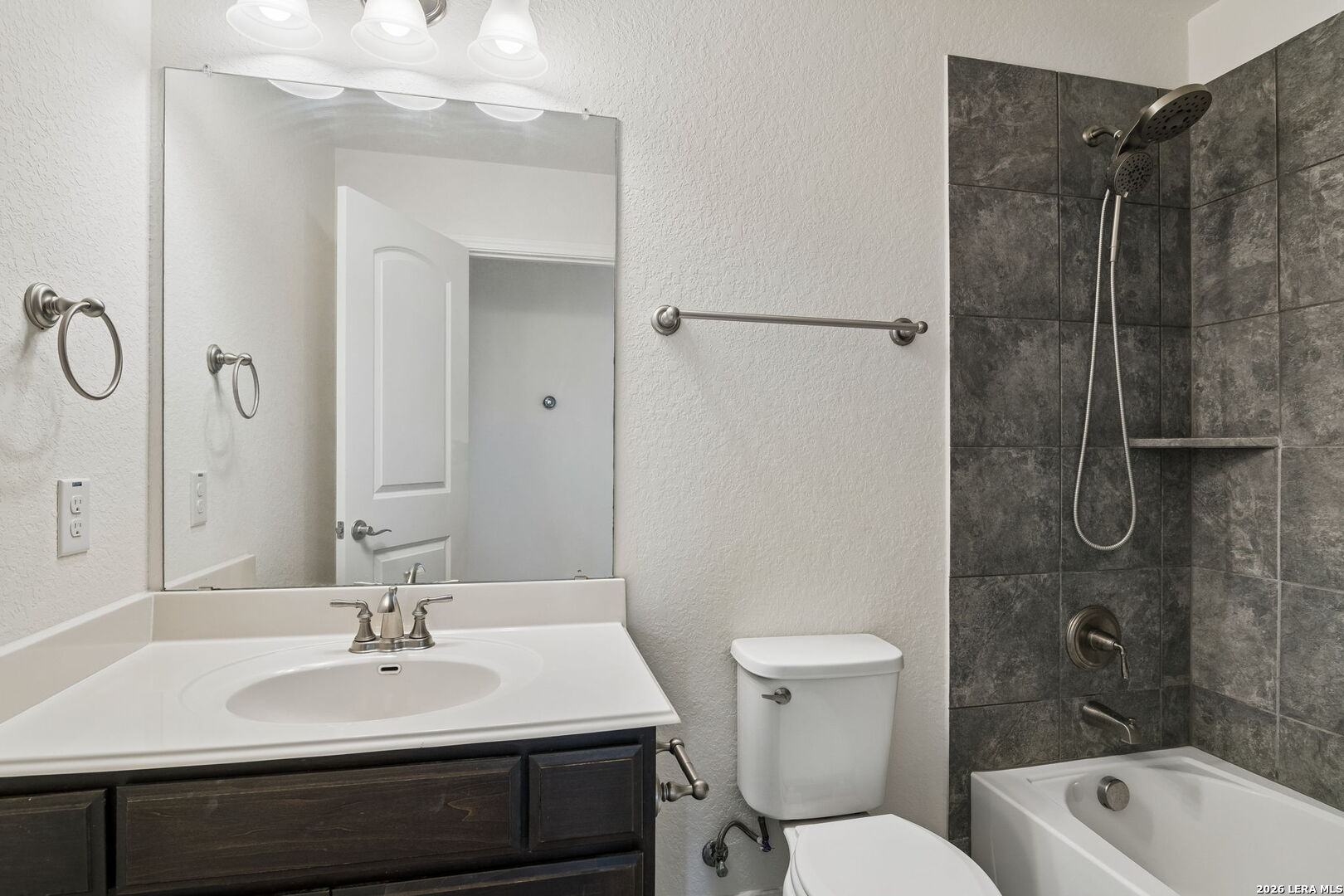 24702 Staffordshire San Antonio TX 78257