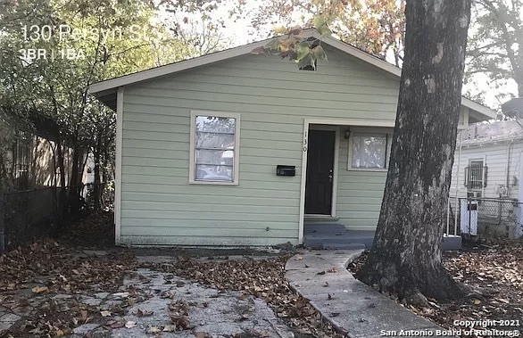 130 Persyn Street San Antonio TX 78207