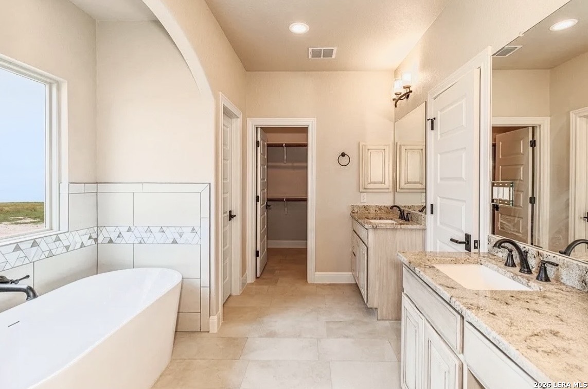 121 Valley View Drive La Vernia TX 78121