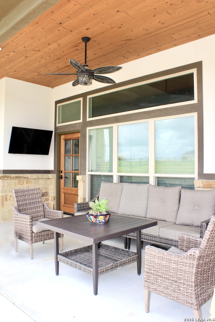 121 Valley View Drive La Vernia TX 78121