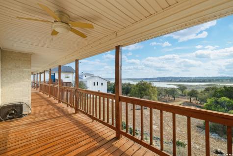2010 Lakeshore Canyon Lake TX 78133