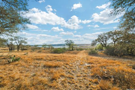 2010 Lakeshore Canyon Lake TX 78133