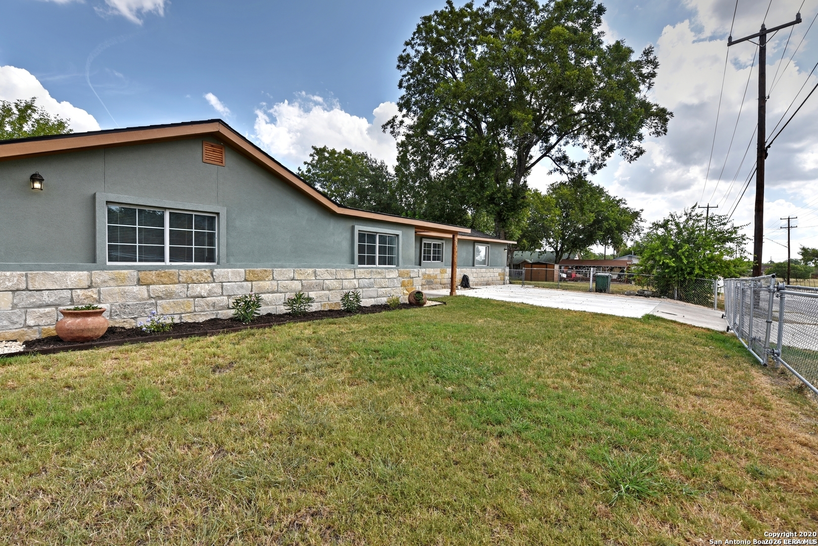 363 W Ansley Boulevard San Antonio TX 78221