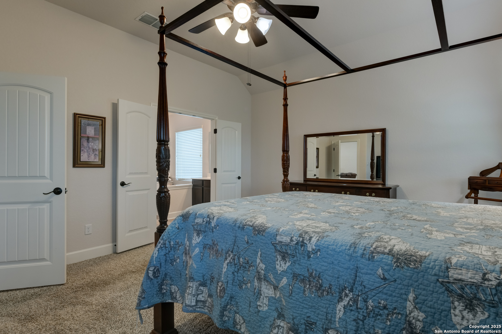 28914 Throssel Lane San Antonio TX 78260