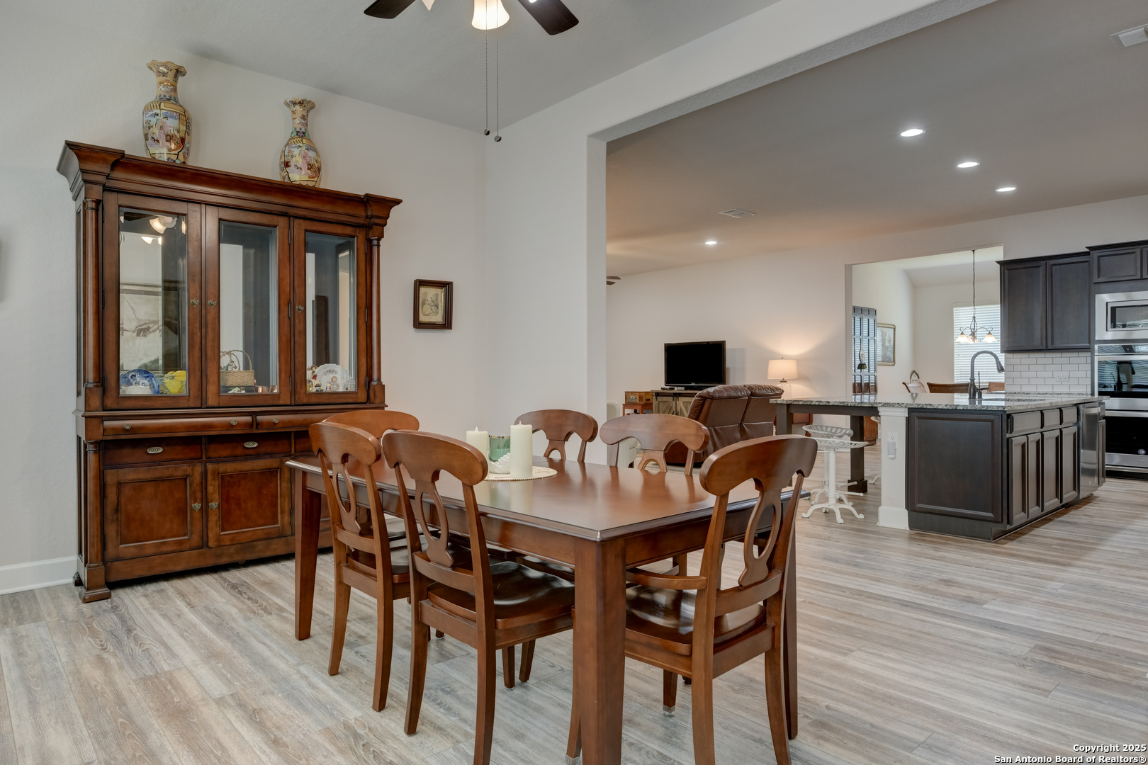 28914 Throssel Lane San Antonio TX 78260