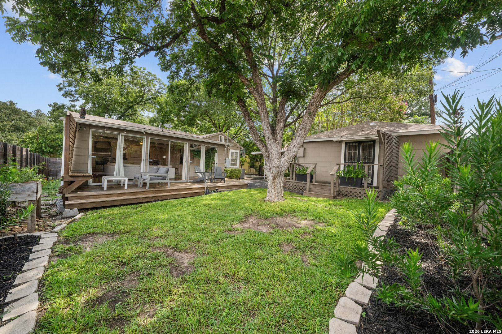 330 W Agarita Avenue San Antonio TX 78212