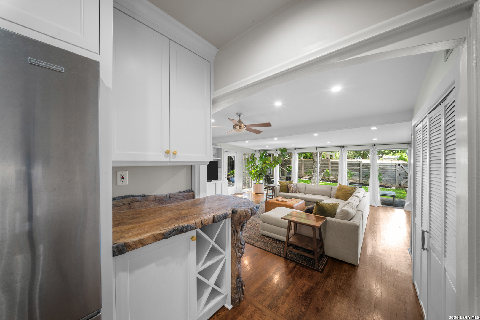 330 W Agarita Avenue San Antonio TX 78212