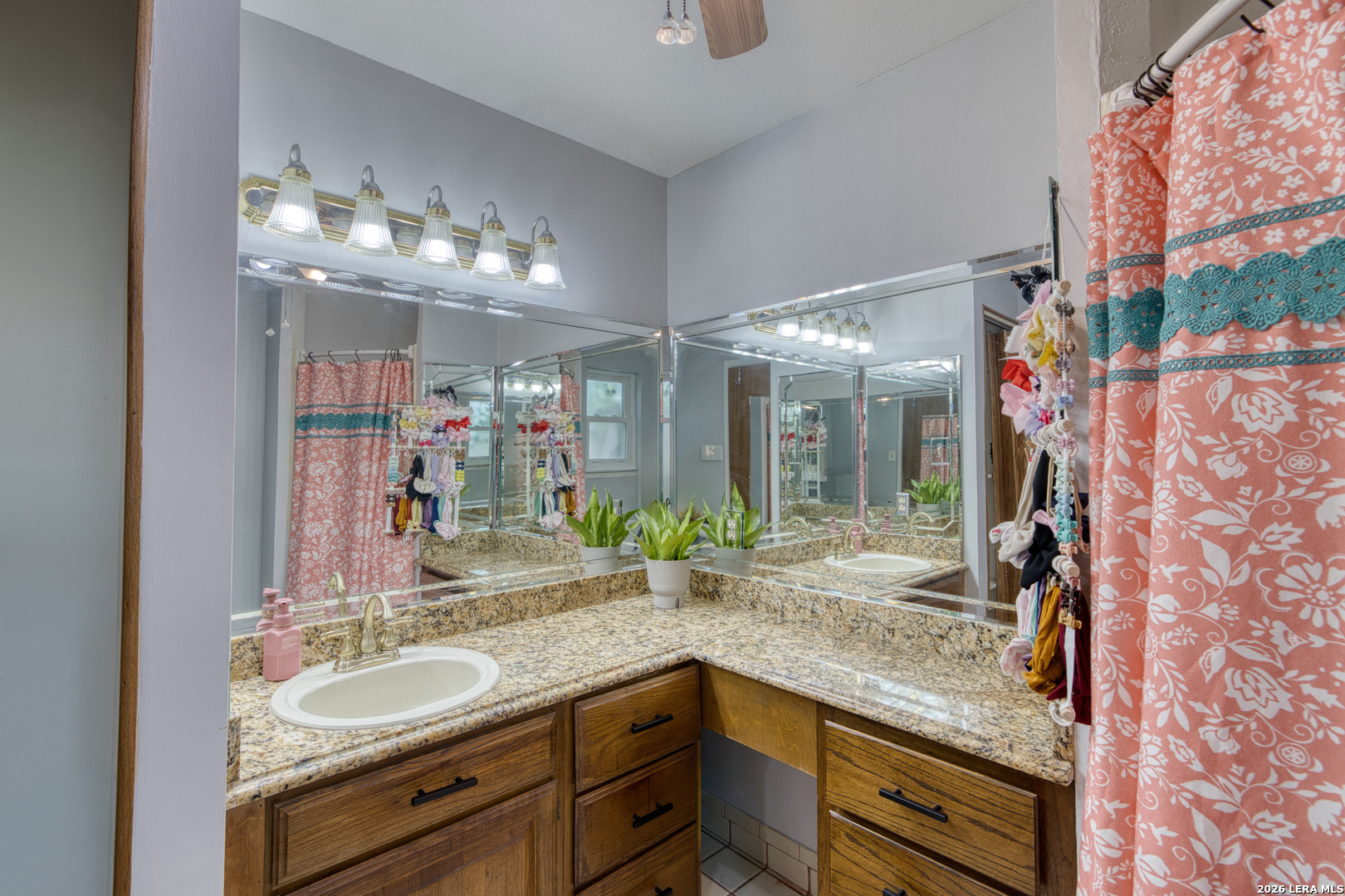 208 Echo Valley Del Rio TX 78840