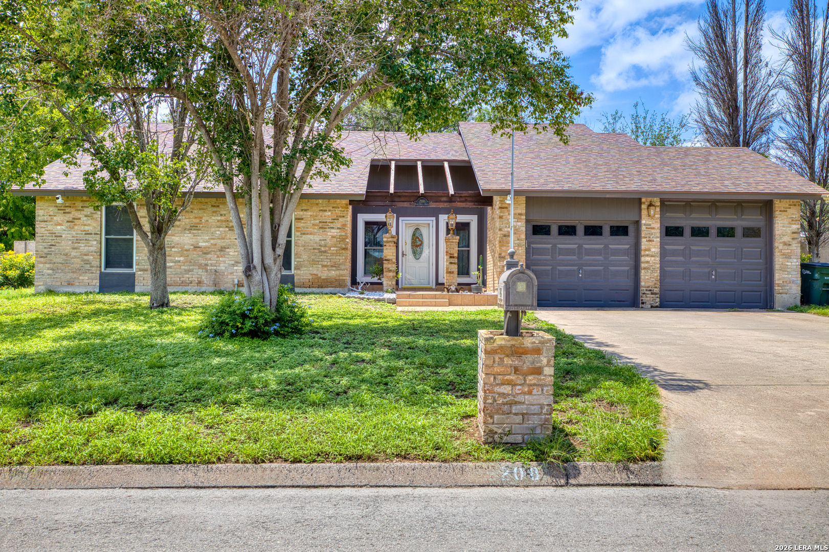 208 Echo Valley Del Rio TX 78840