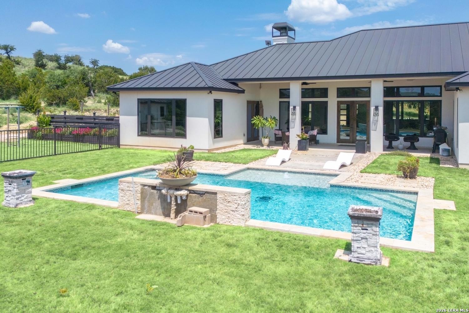 305 Big Sky Court Blanco TX 78606