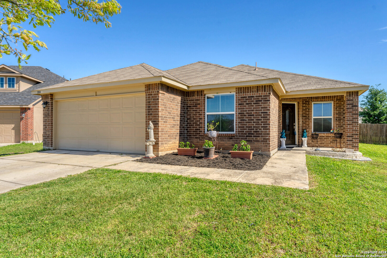1004 Bromley Court Seguin TX 78155