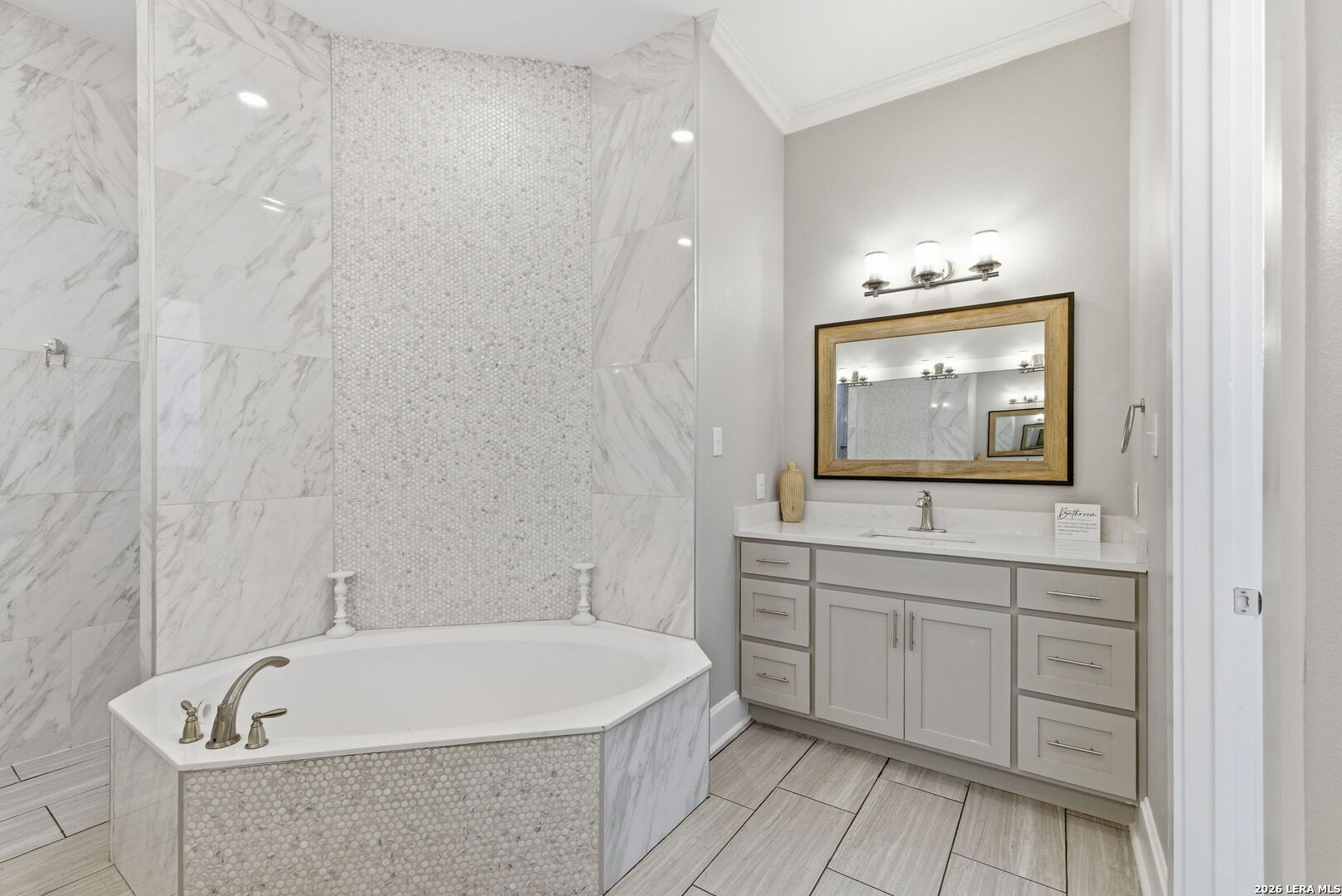 22311 White Doe Pass San Antonio TX 78255