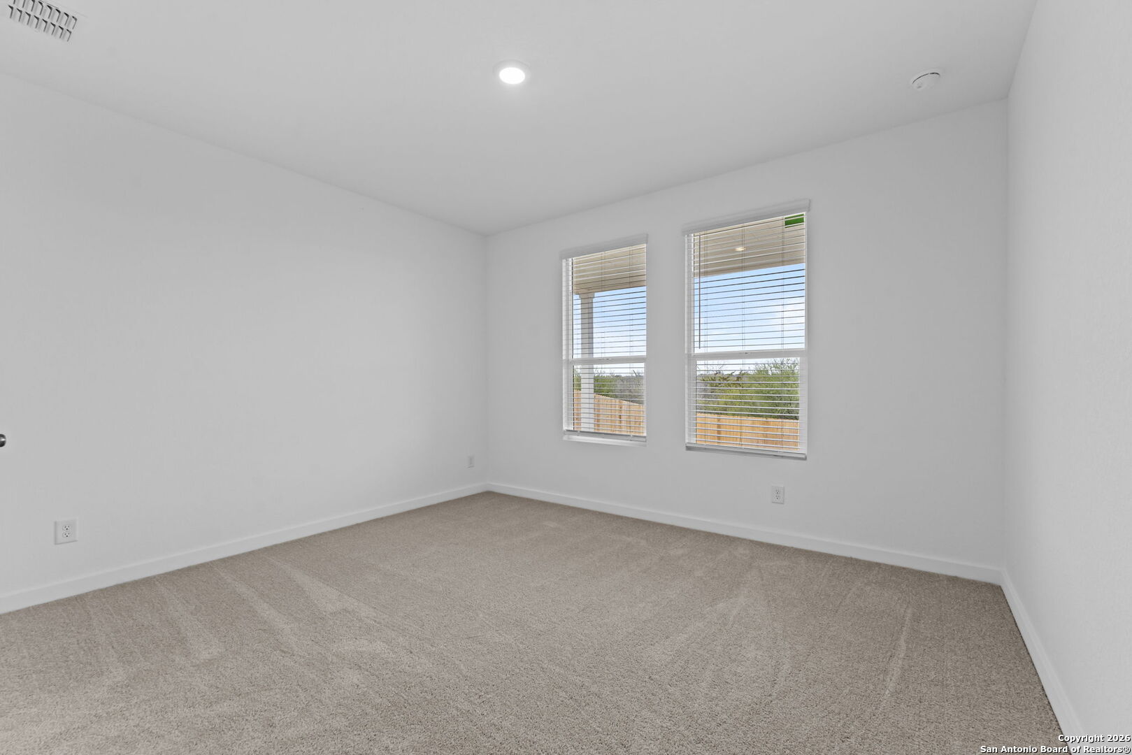 6623 Titan Park Converse TX 78109