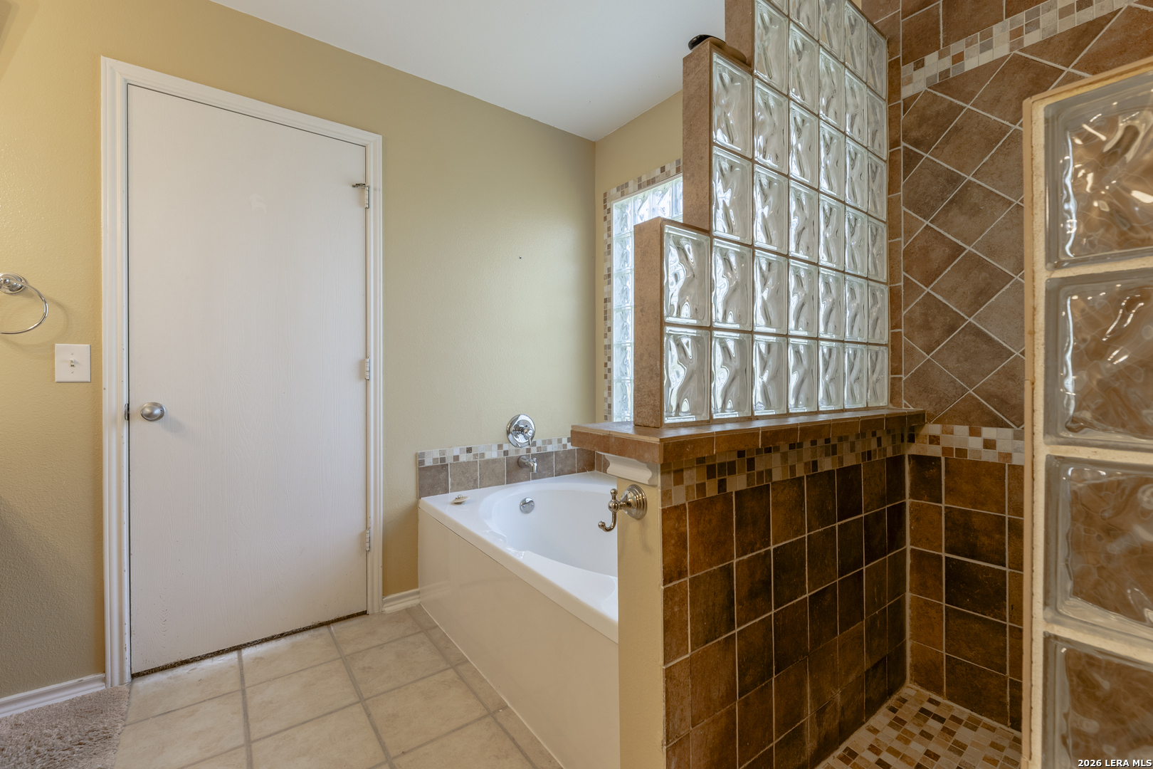 7502 Parkwood Way San Antonio TX 78249