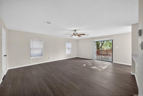 8614 Running Quail San Antonio TX 78250