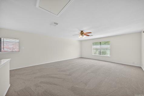 8614 Running Quail San Antonio TX 78250